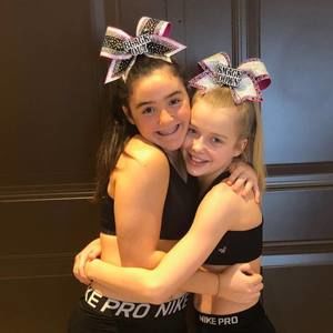 Meet your Posher, Ava